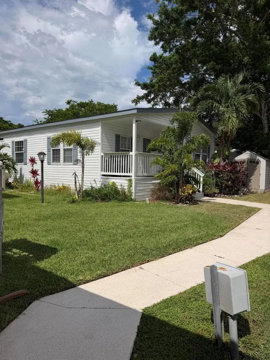 2555 PGA Boulevard # 303, Palm Beach Gardens FL 33410