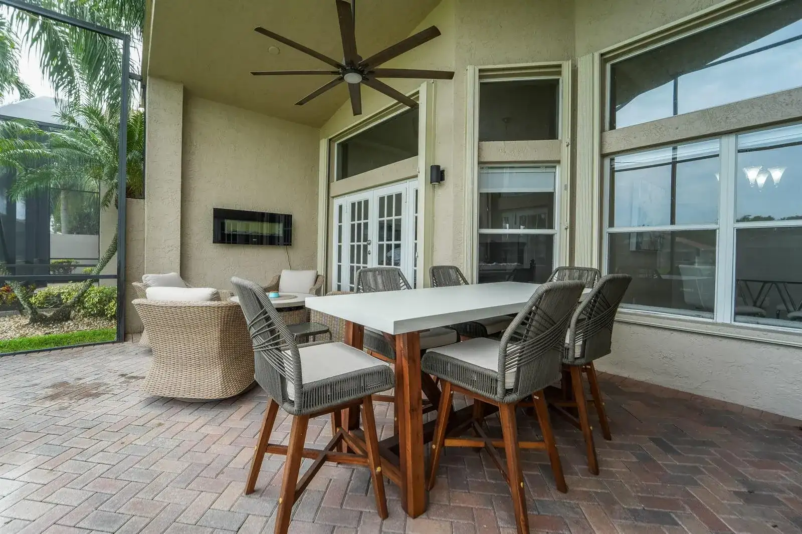 9841 Casa Mar Drive, Lake Worth FL 33467 photo 2