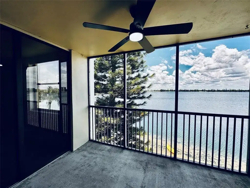 111 LAKE EMERALD Drive # 407, Oakland Park FL 33309 photo 3