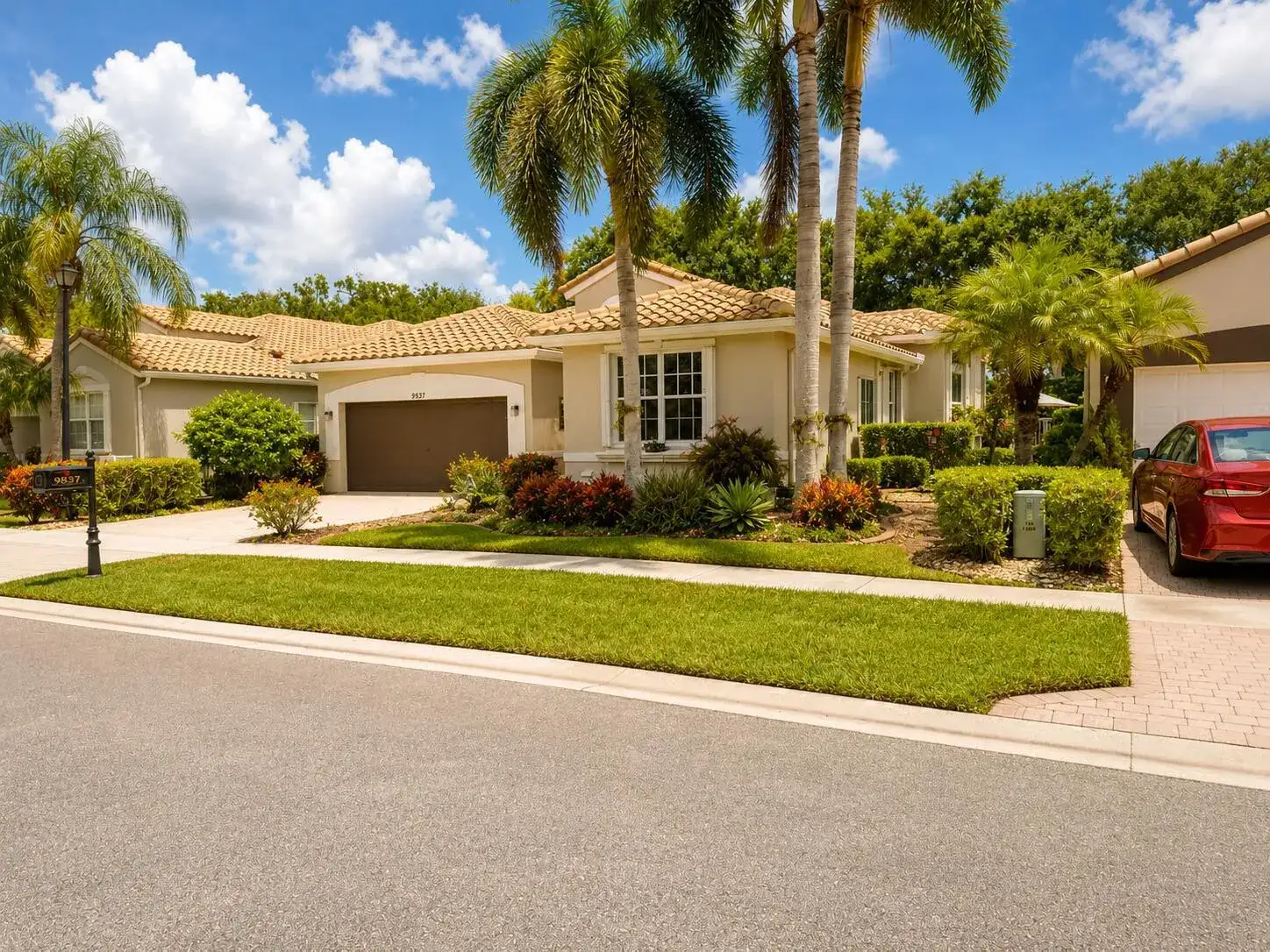9837 MANTOVA Drive, Lake Worth FL 33467 photo 3