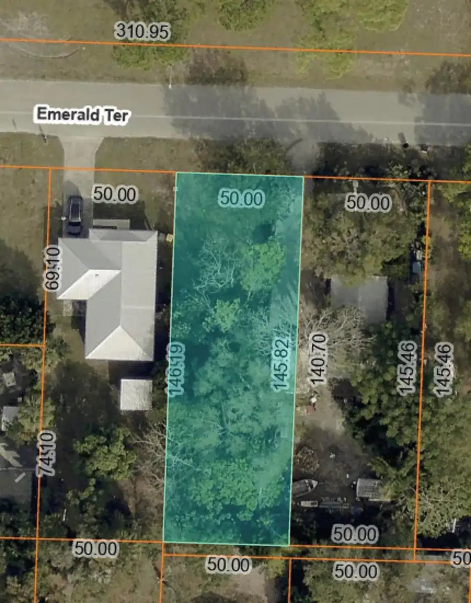 1605 EMERALD Terrace, Fort Pierce FL 34950