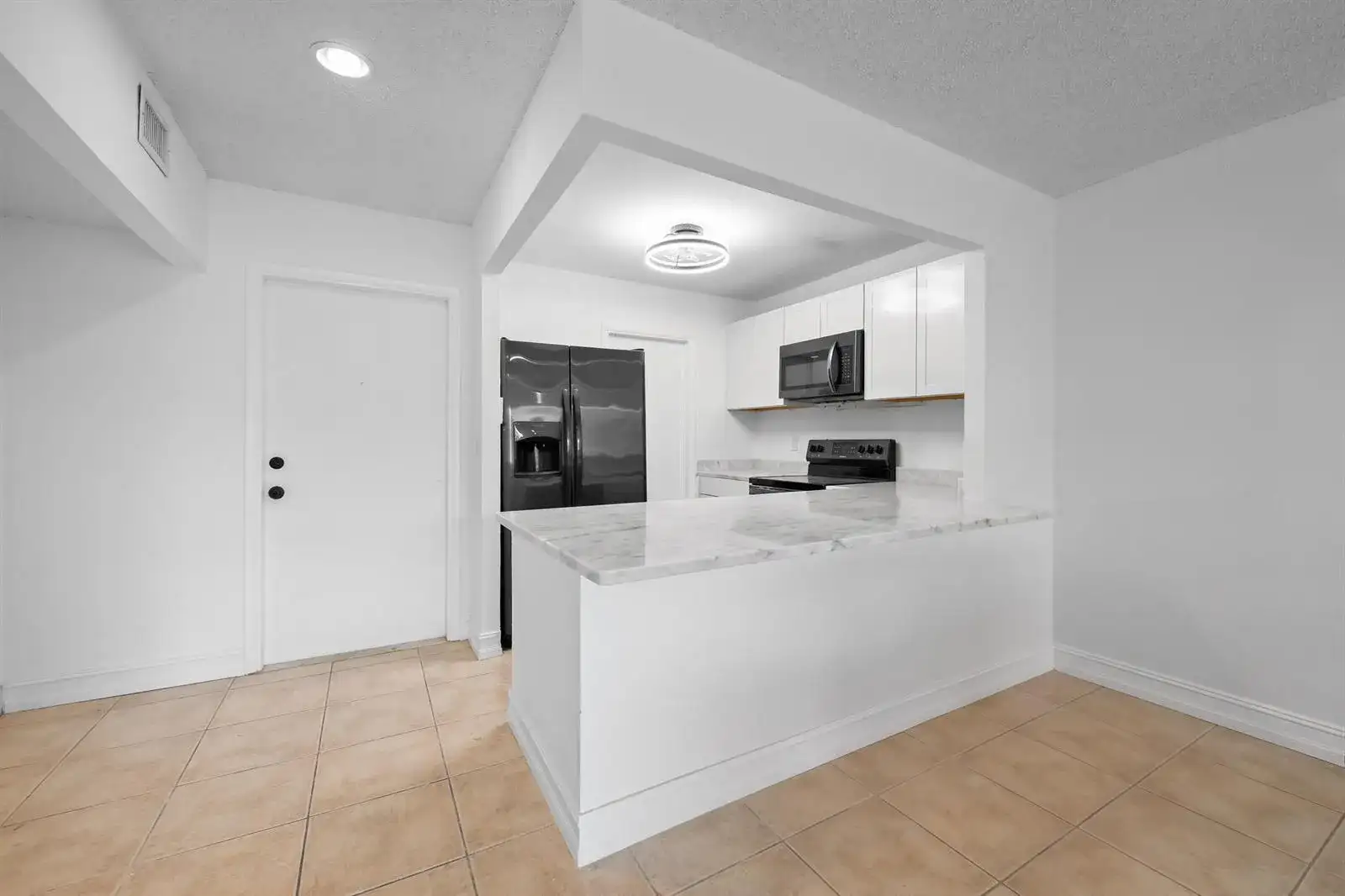 430 SE 2ND Avenue # 21, Deerfield Beach FL 33441 photo 3
