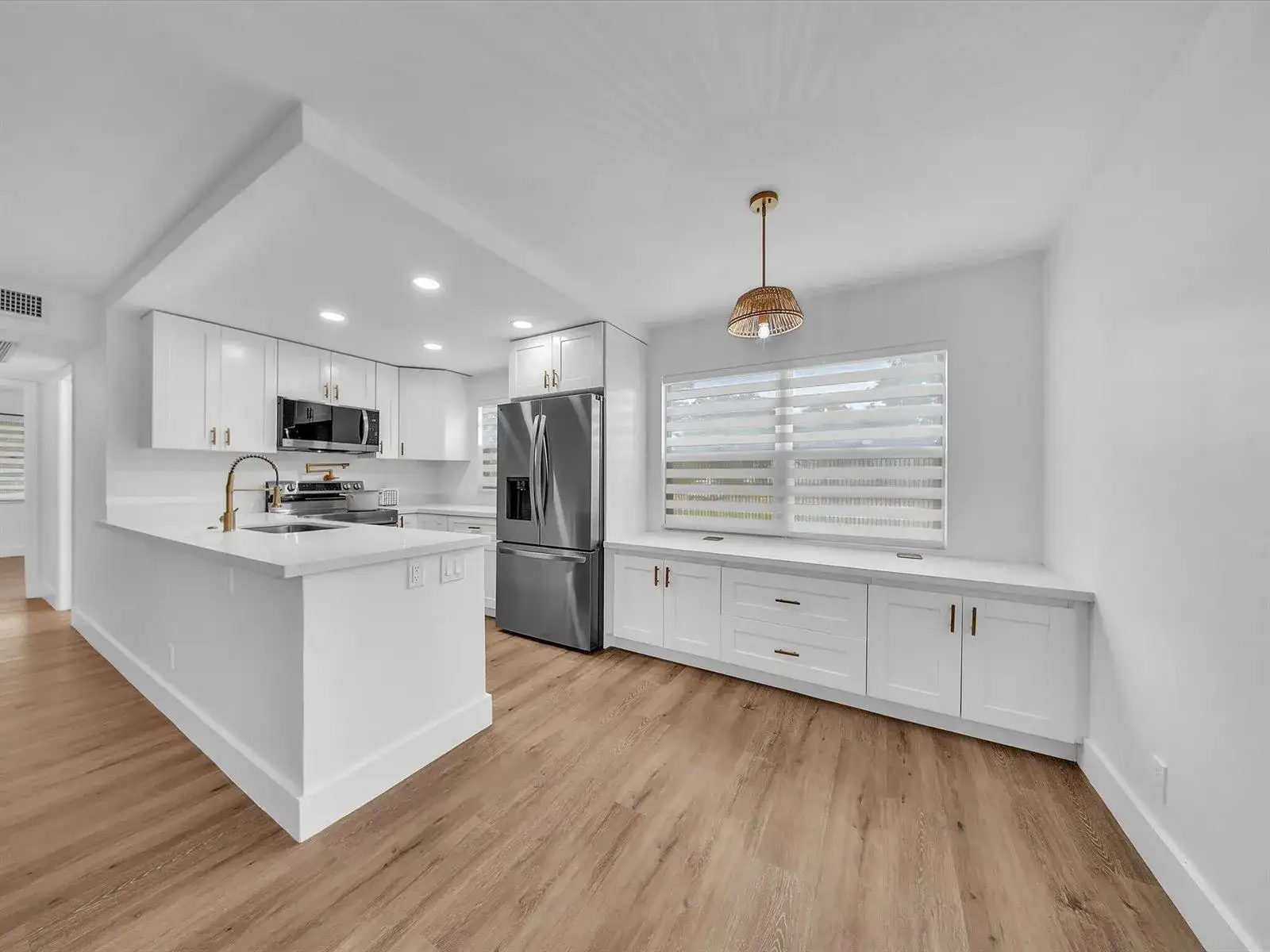 21 PRESCOTT B, Deerfield Beach FL 33442 photo 2