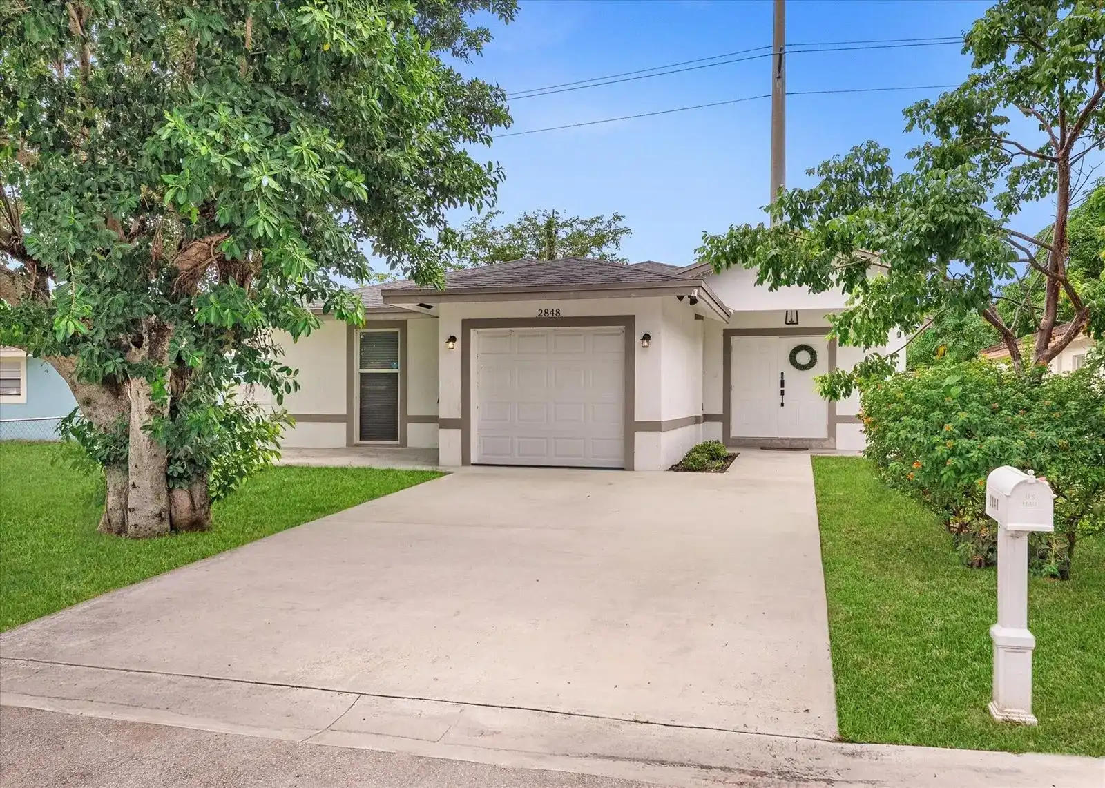 2848 NW 9th Place, Fort Lauderdale FL 33311