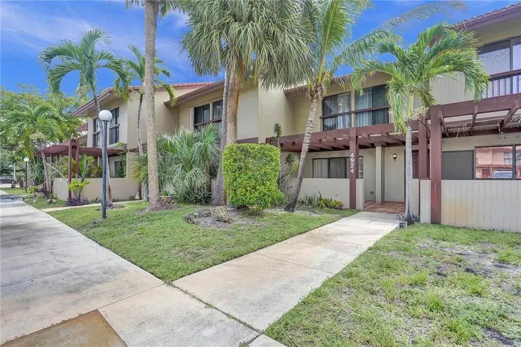 4924 SHERIDAN Street, Hollywood FL 33021