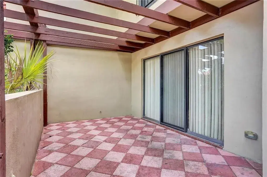 4924 SHERIDAN Street, Hollywood FL 33021