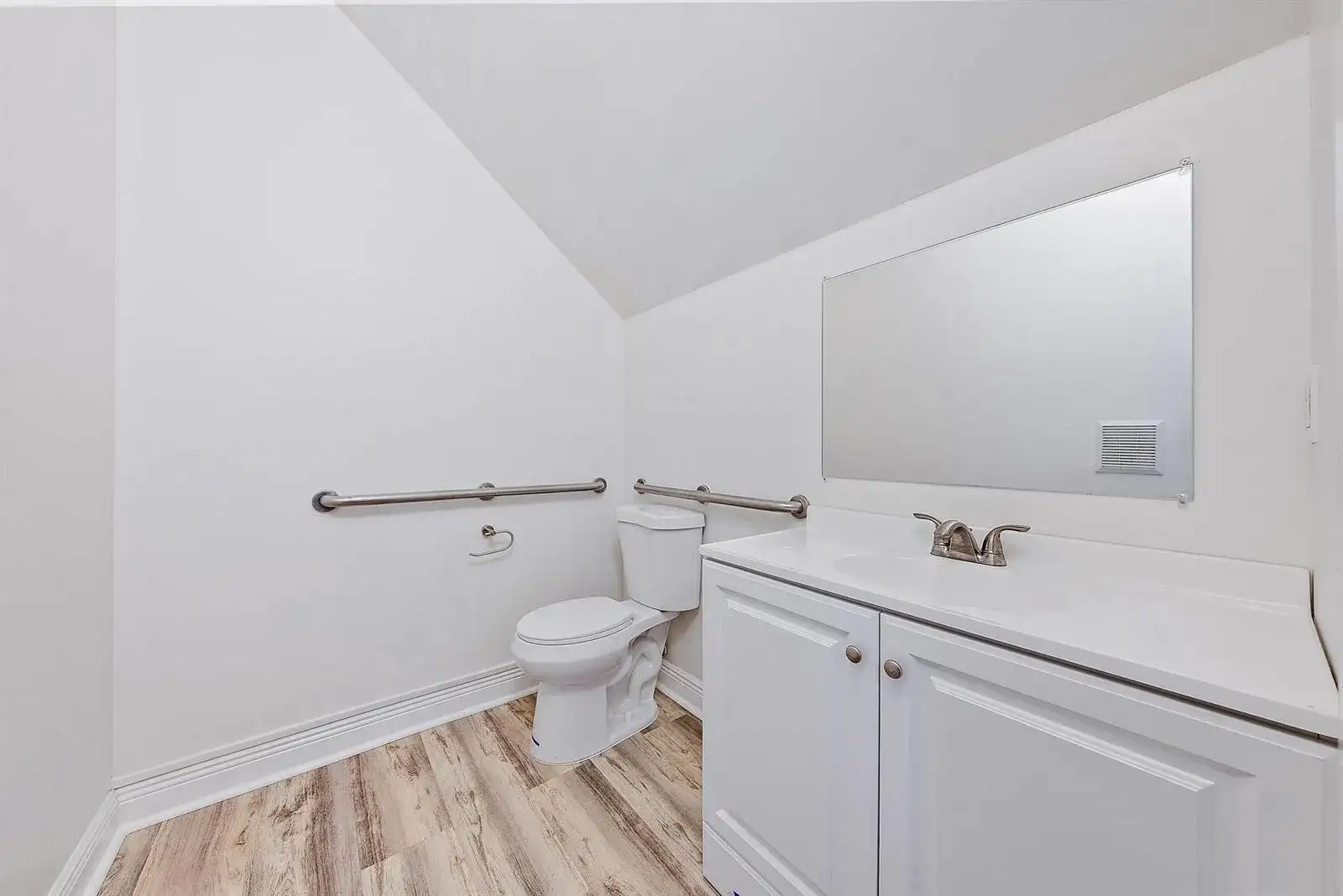 4225 E Main Street, Jupiter FL 33458 photo 4
