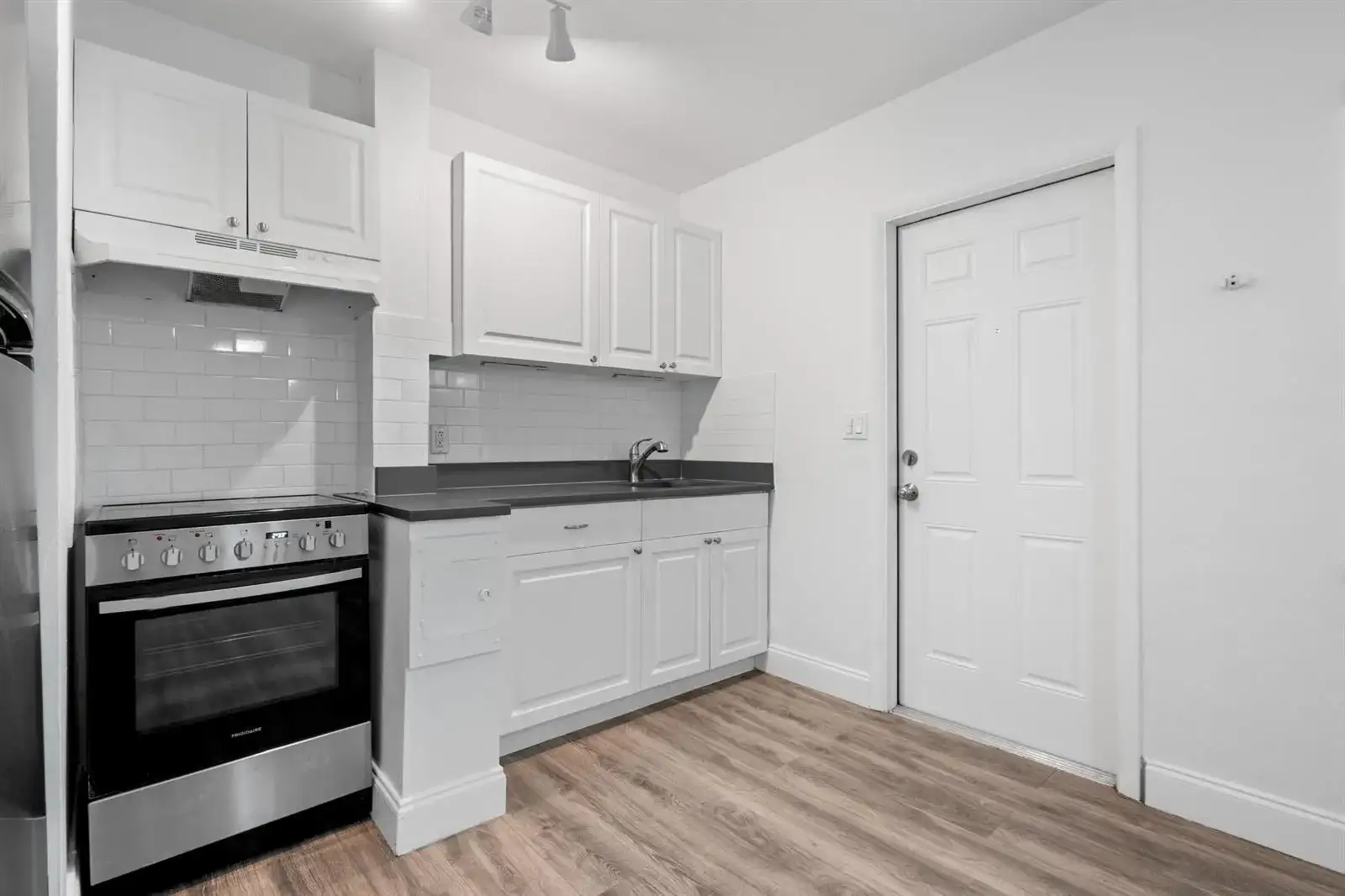 1100 NE 11th Avenue Apt 4, Fort Lauderdale FL 33304 photo 4