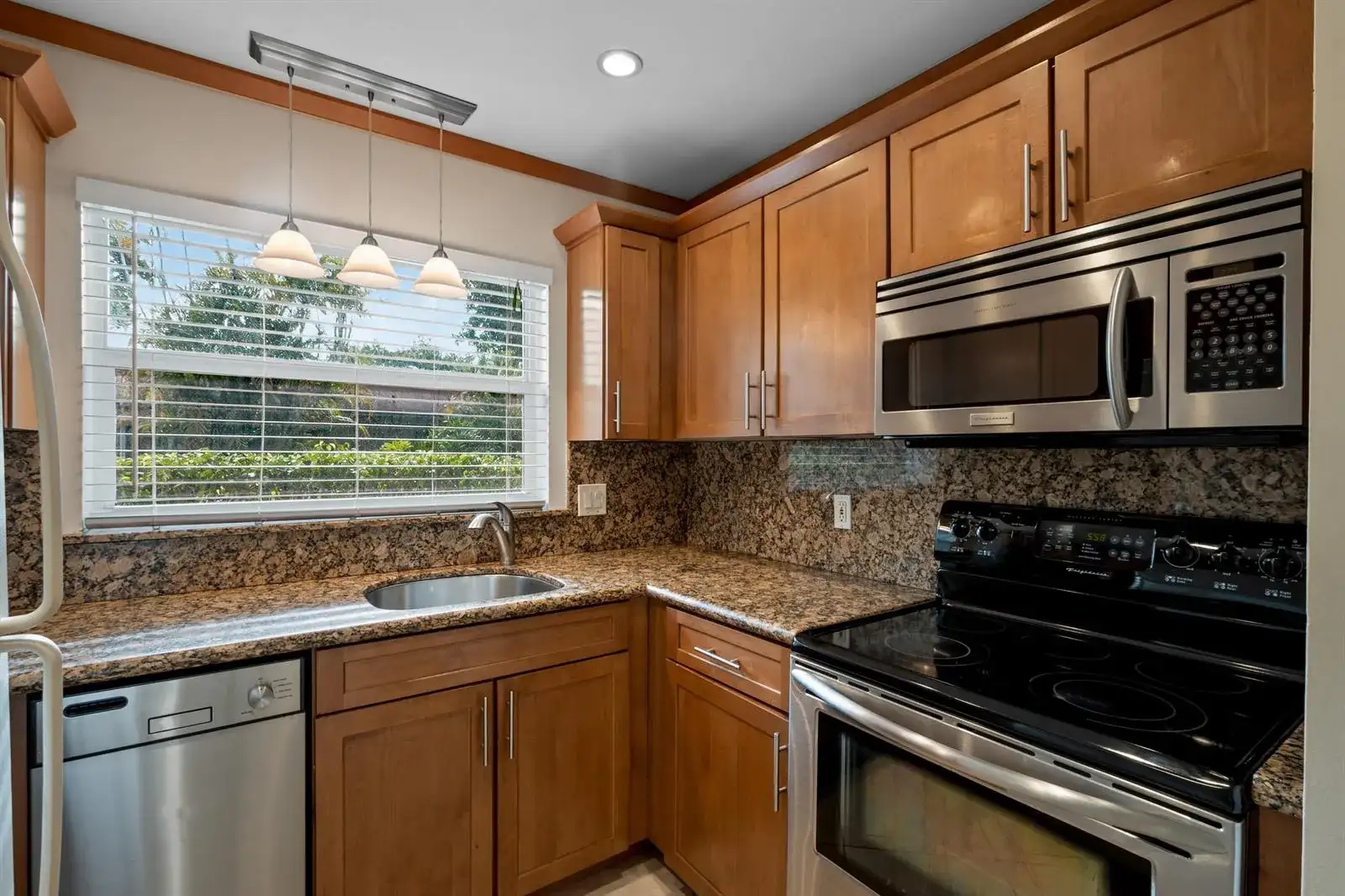 1106 NE 16th Court # 2, Fort Lauderdale FL 33305 photo 2