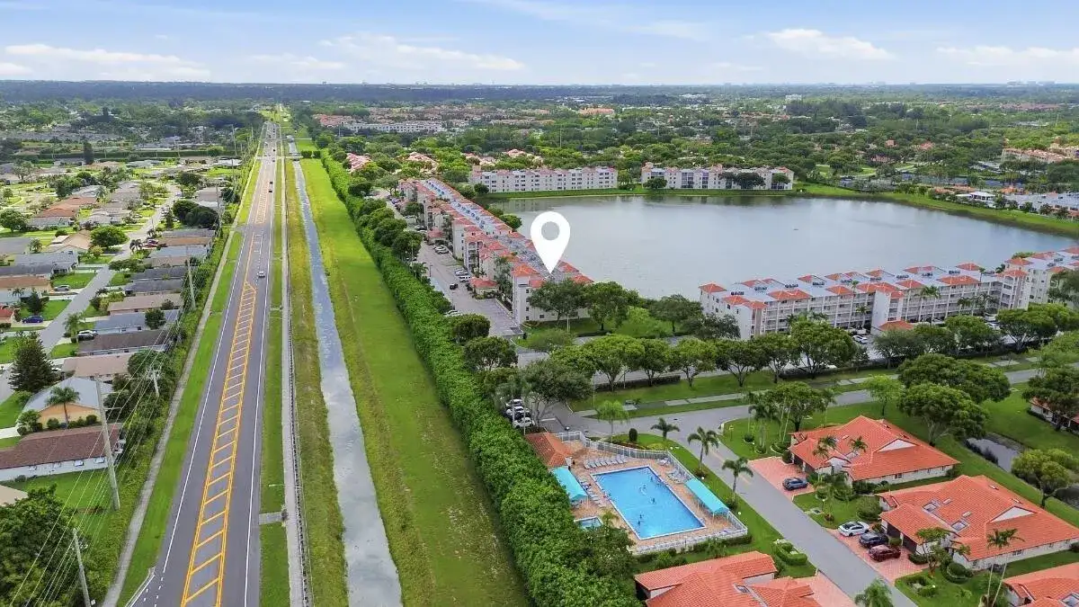 6112 HUNTWICK Terrace # 108, Delray Beach FL 33484 photo 2