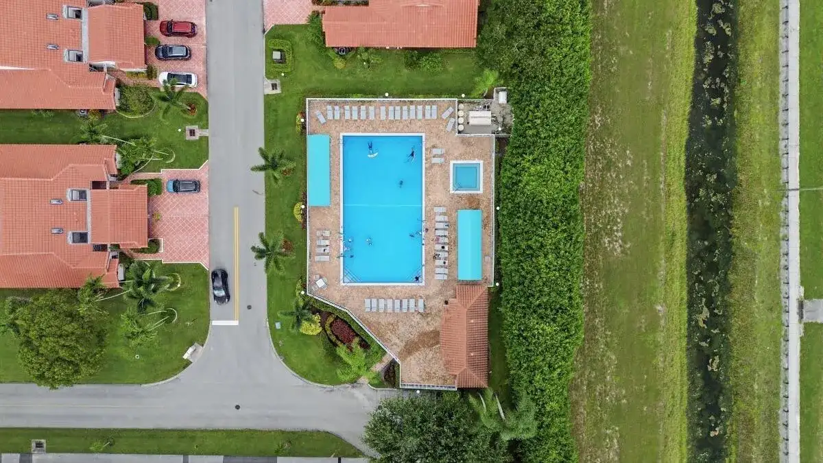 6112 HUNTWICK Terrace # 108, Delray Beach FL 33484 photo 3