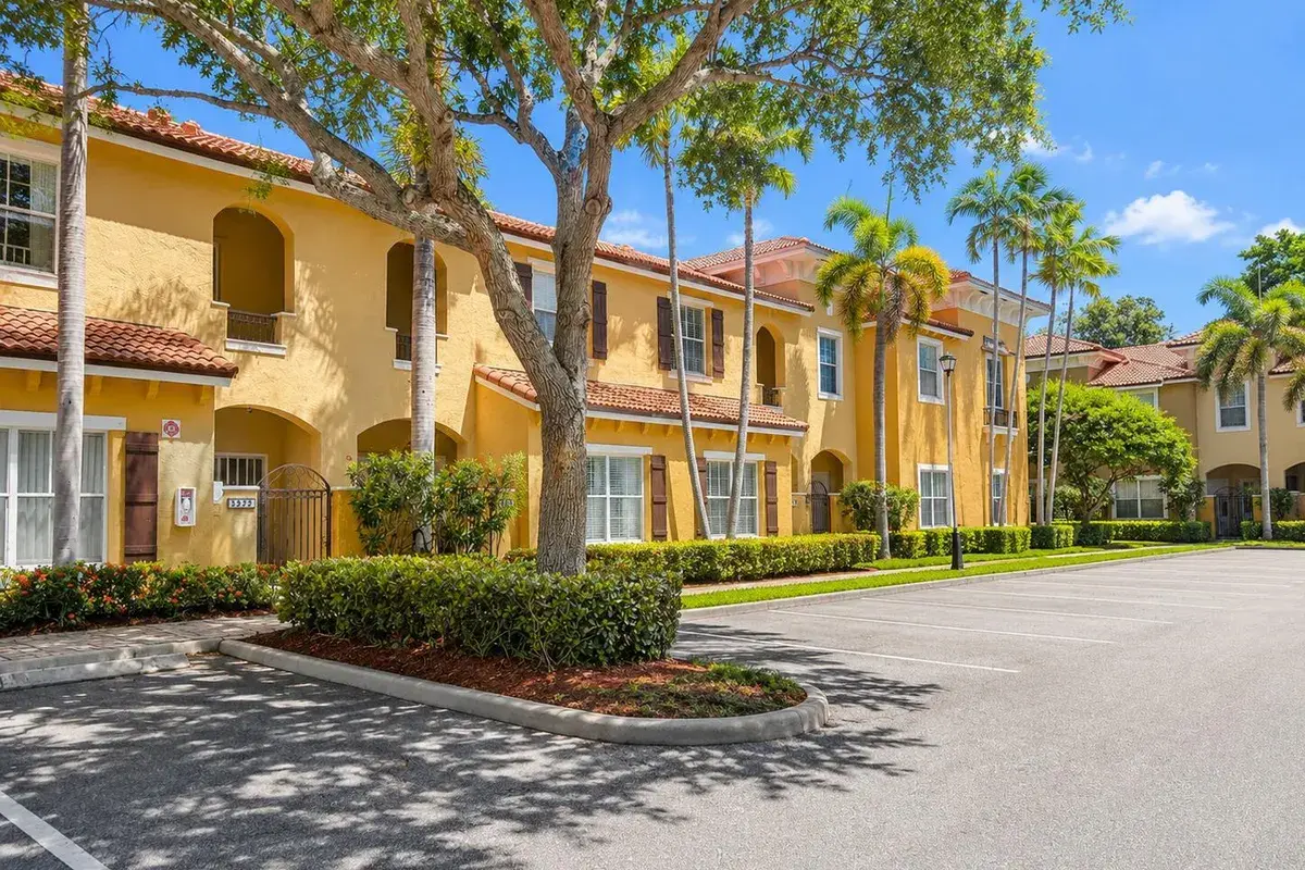 3373 Merrick Lane # 705, Margate FL 33063