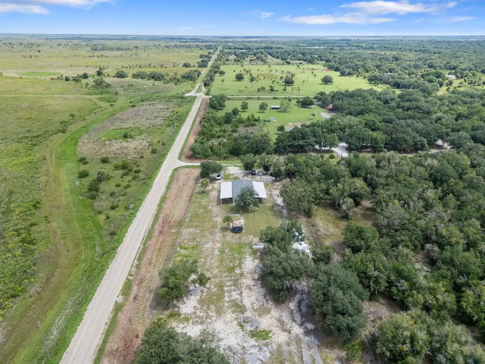 22382 NW 286TH Street, Okeechobee FL 34972 photo 3