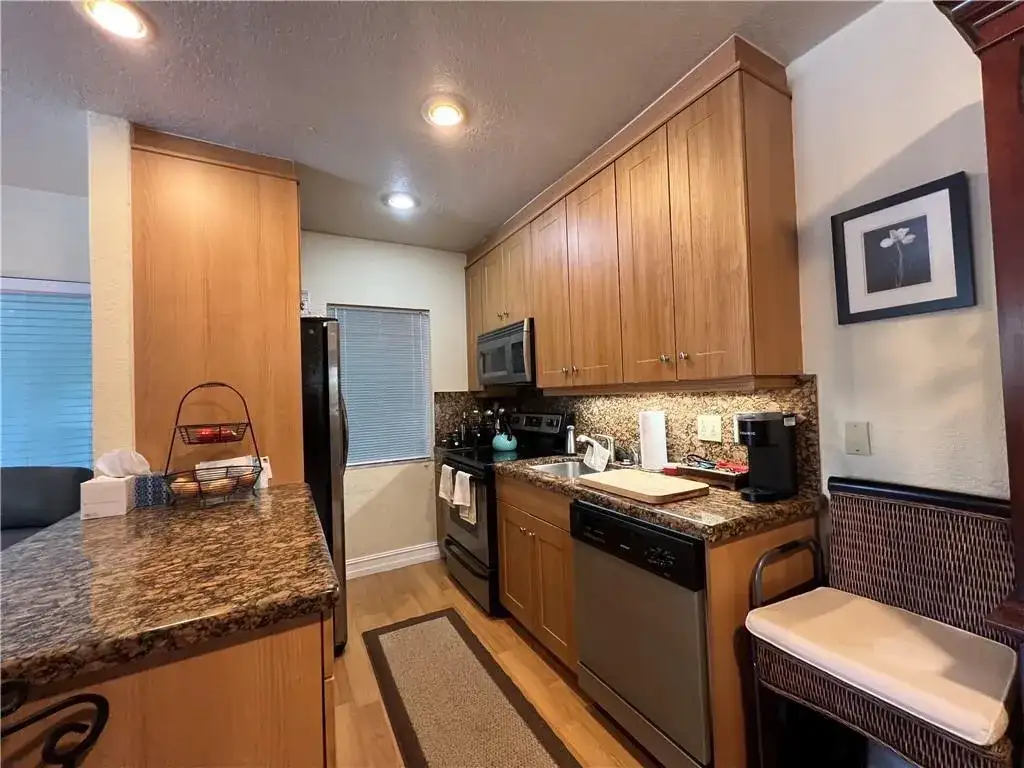 1423 HOLLY HEIGHTS Drive # 7, Fort Lauderdale FL 33304 photo 2