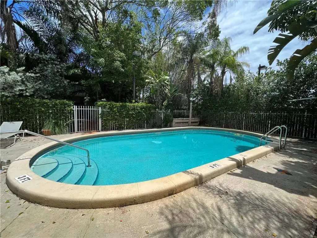 1423 HOLLY HEIGHTS Drive # 7, Fort Lauderdale FL 33304 photo 5