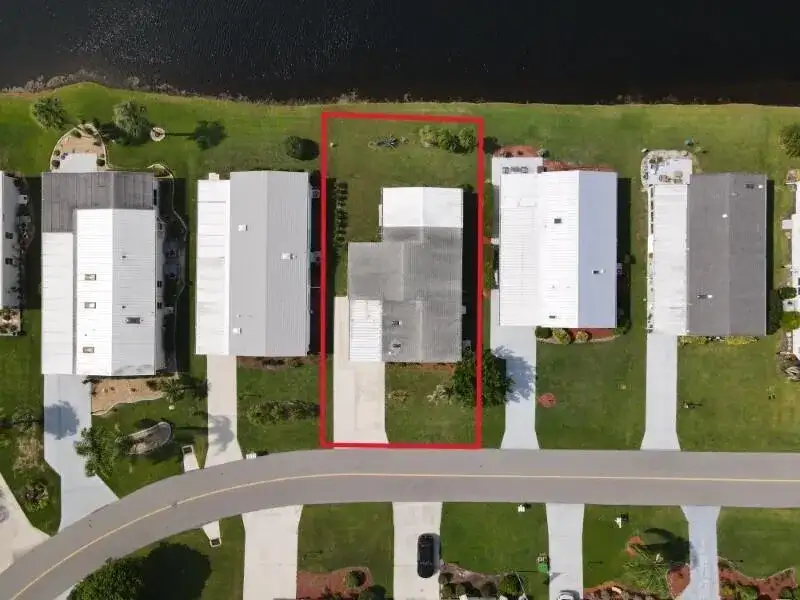 3325 Ironwood Avenue, Port St. Lucie FL 34952 photo 2