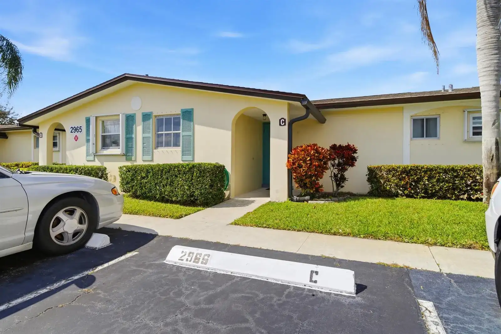 2965 ASHLEY Drive W # C, West Palm Beach FL 33415 photo 2