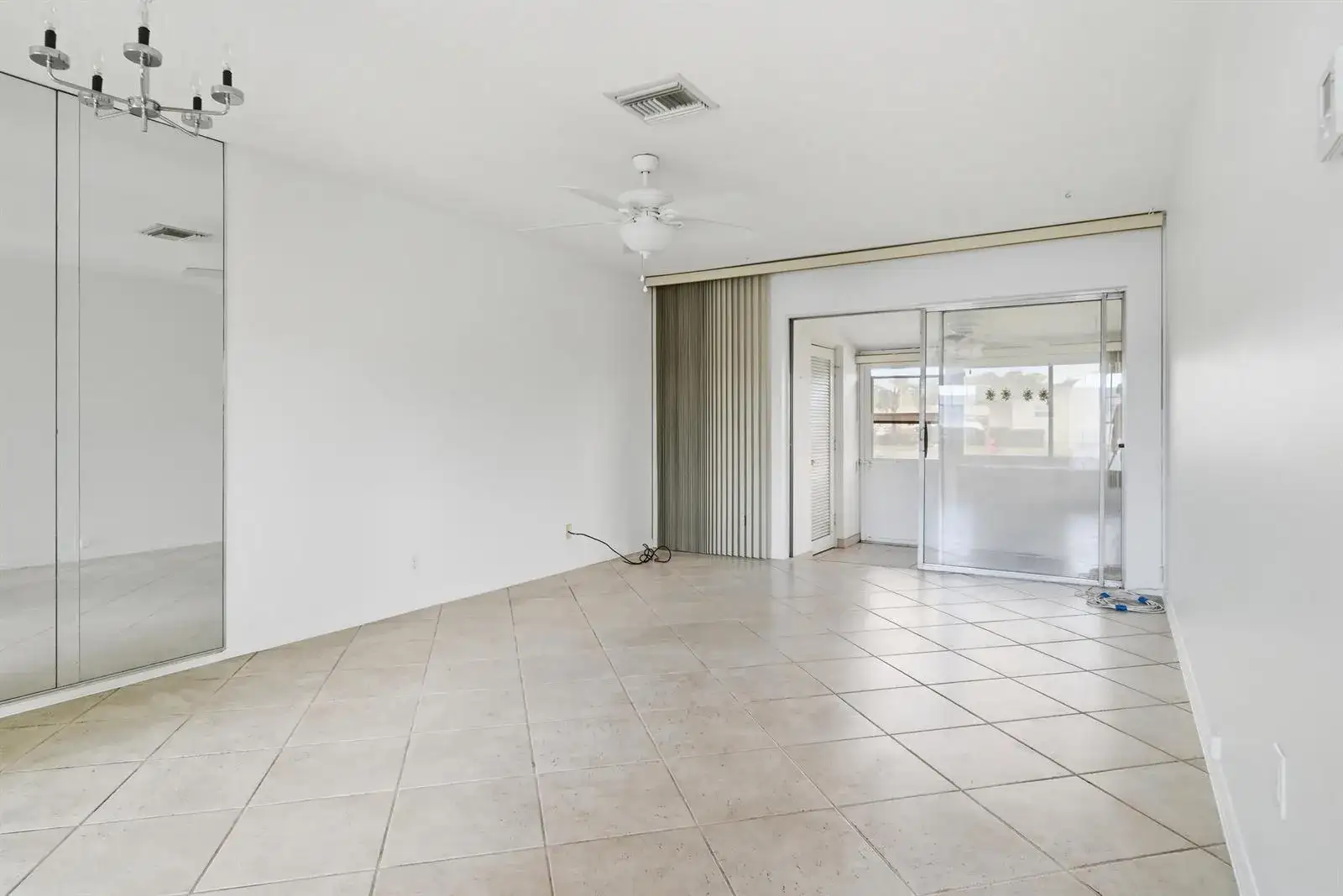 2965 ASHLEY Drive W # C, West Palm Beach FL 33415 photo 5