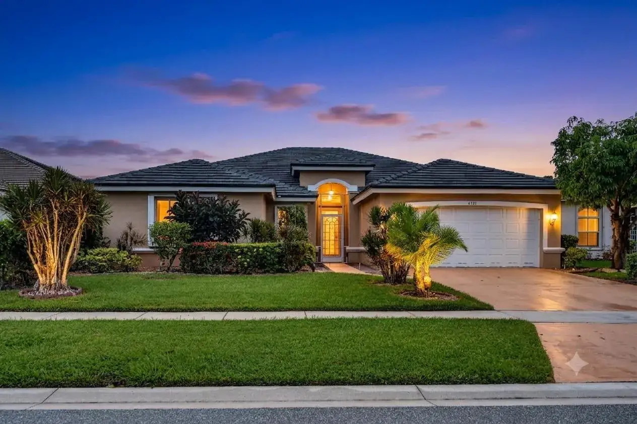 6783 Las Colinas Court, Lake Worth FL 33463