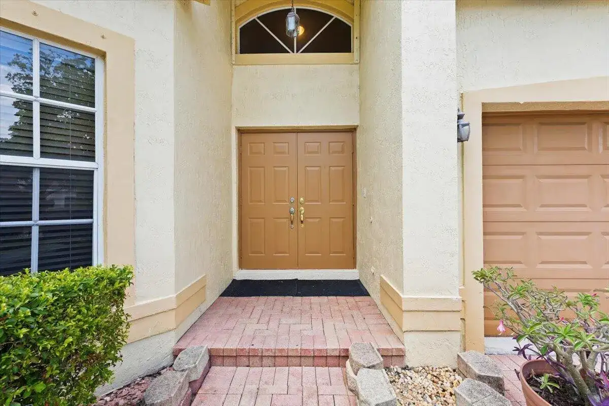 4033 NW 62nd Court, Coconut Creek FL 33073 photo 4