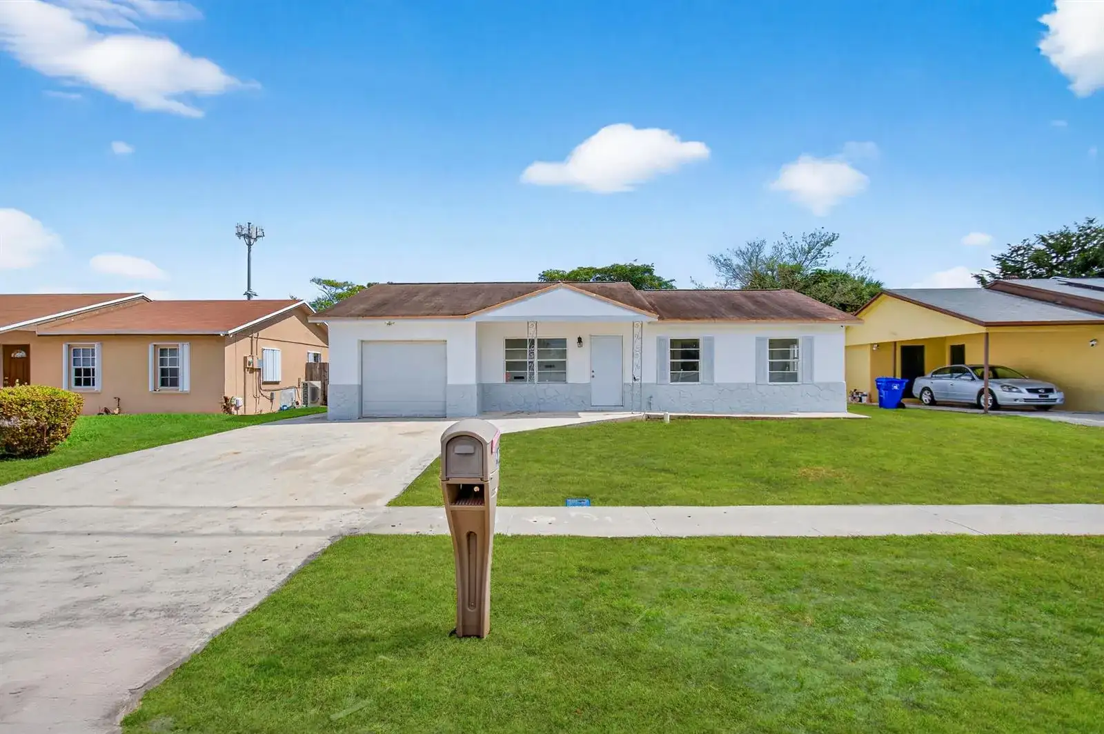 405 SW 78TH Terrace, North Lauderdale FL 33068 photo 2