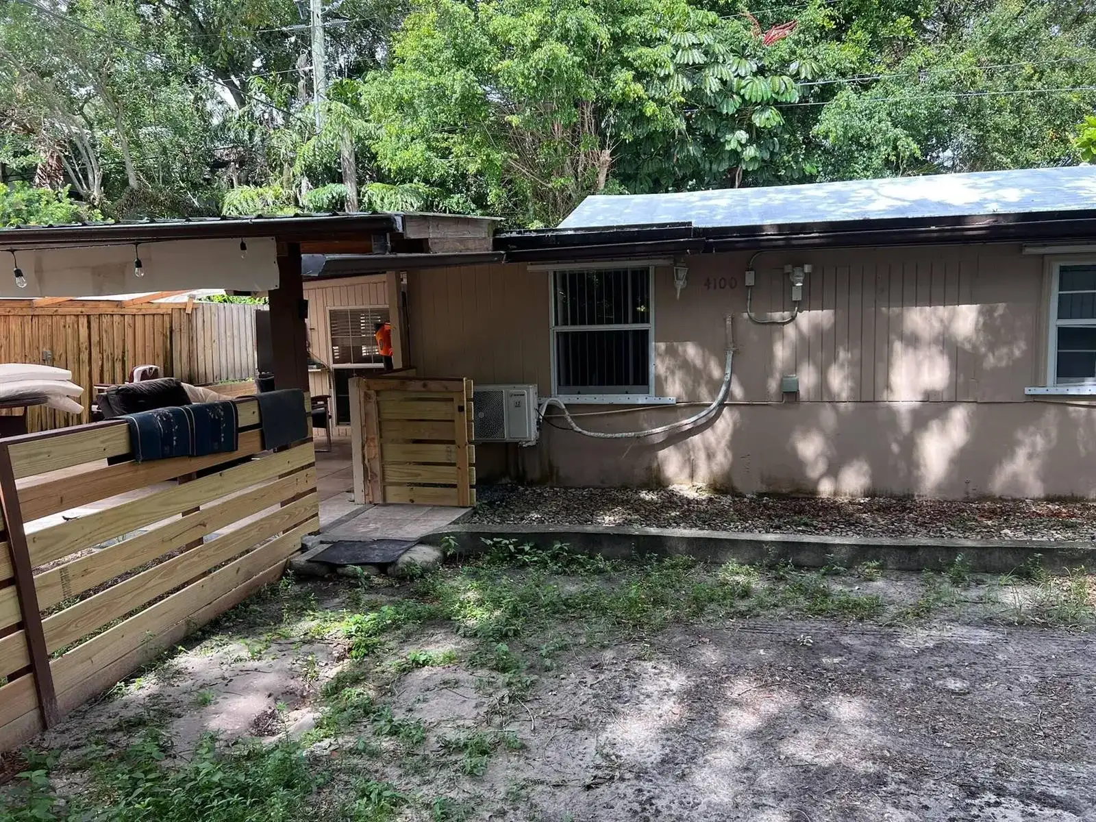 4100 N 32nd Court, Hollywood FL 33021 photo 2