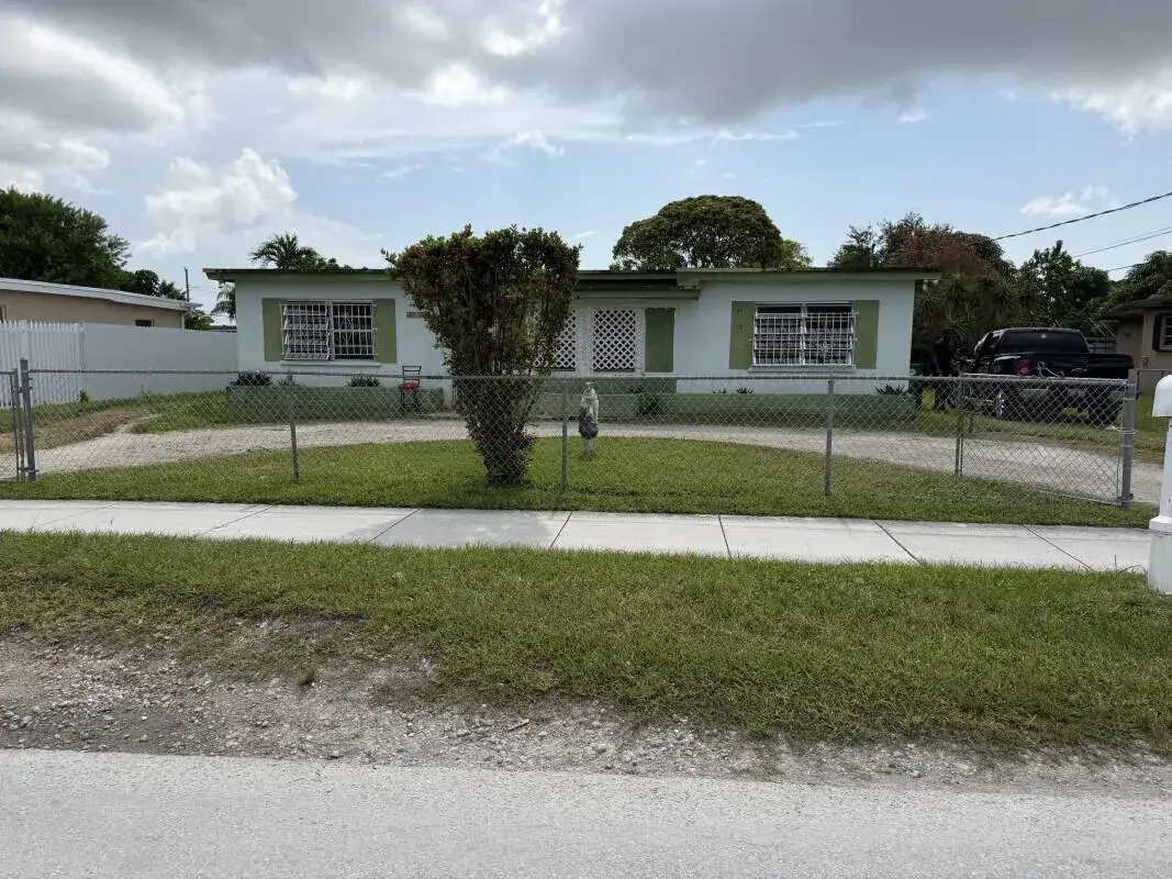 26525 SW 138th Court, Homestead FL 33032