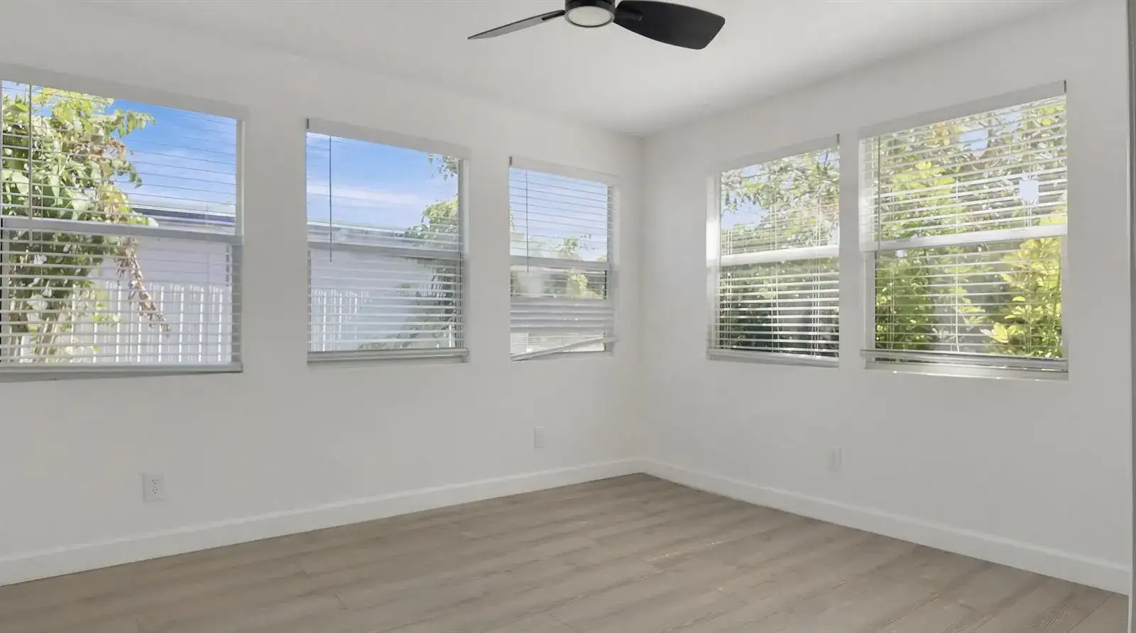 720 S 11th Street, Lantana FL 33462 photo 5