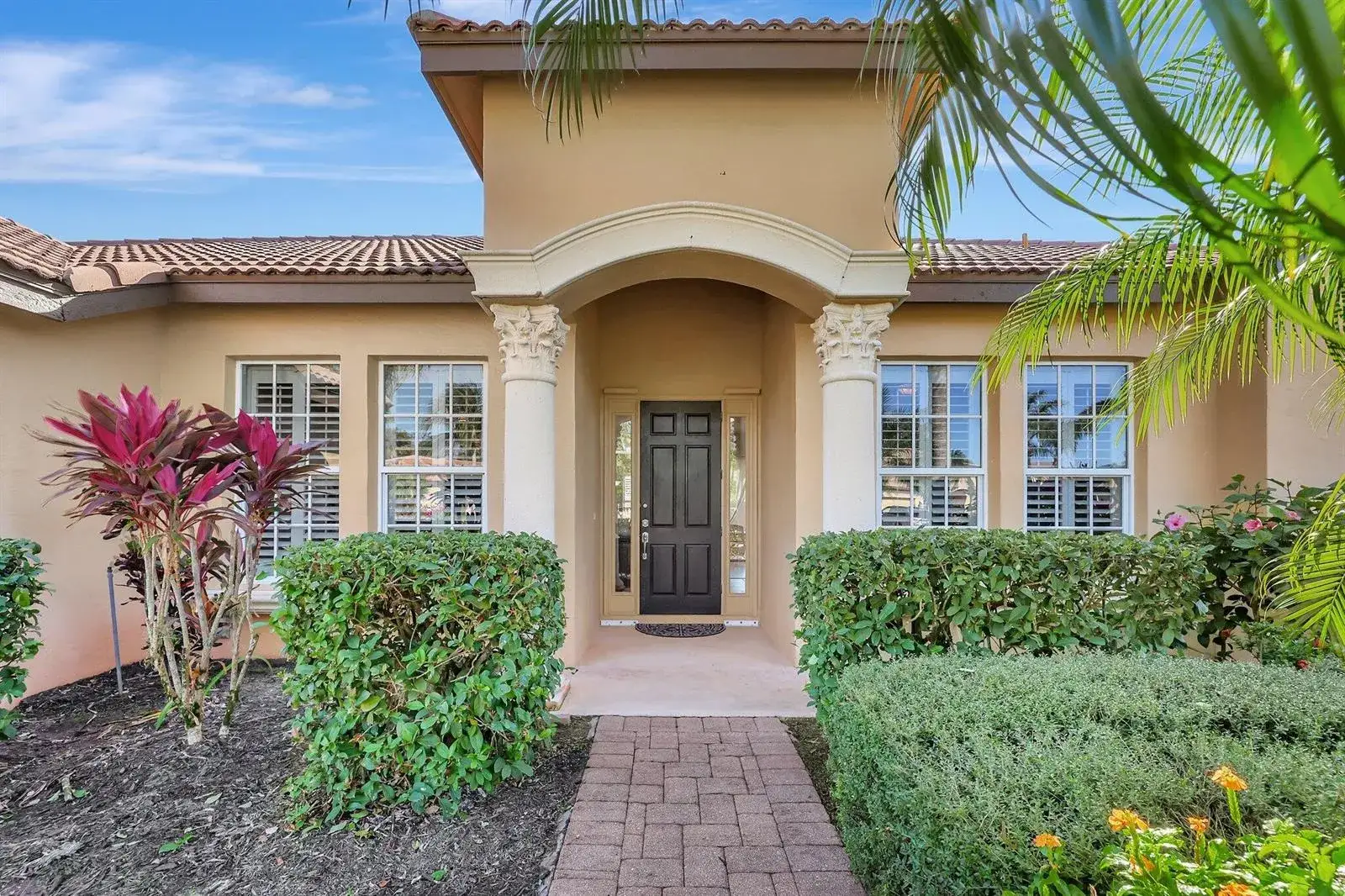 827 SW GRAND RESERVES Boulevard, Port St. Lucie FL 34986