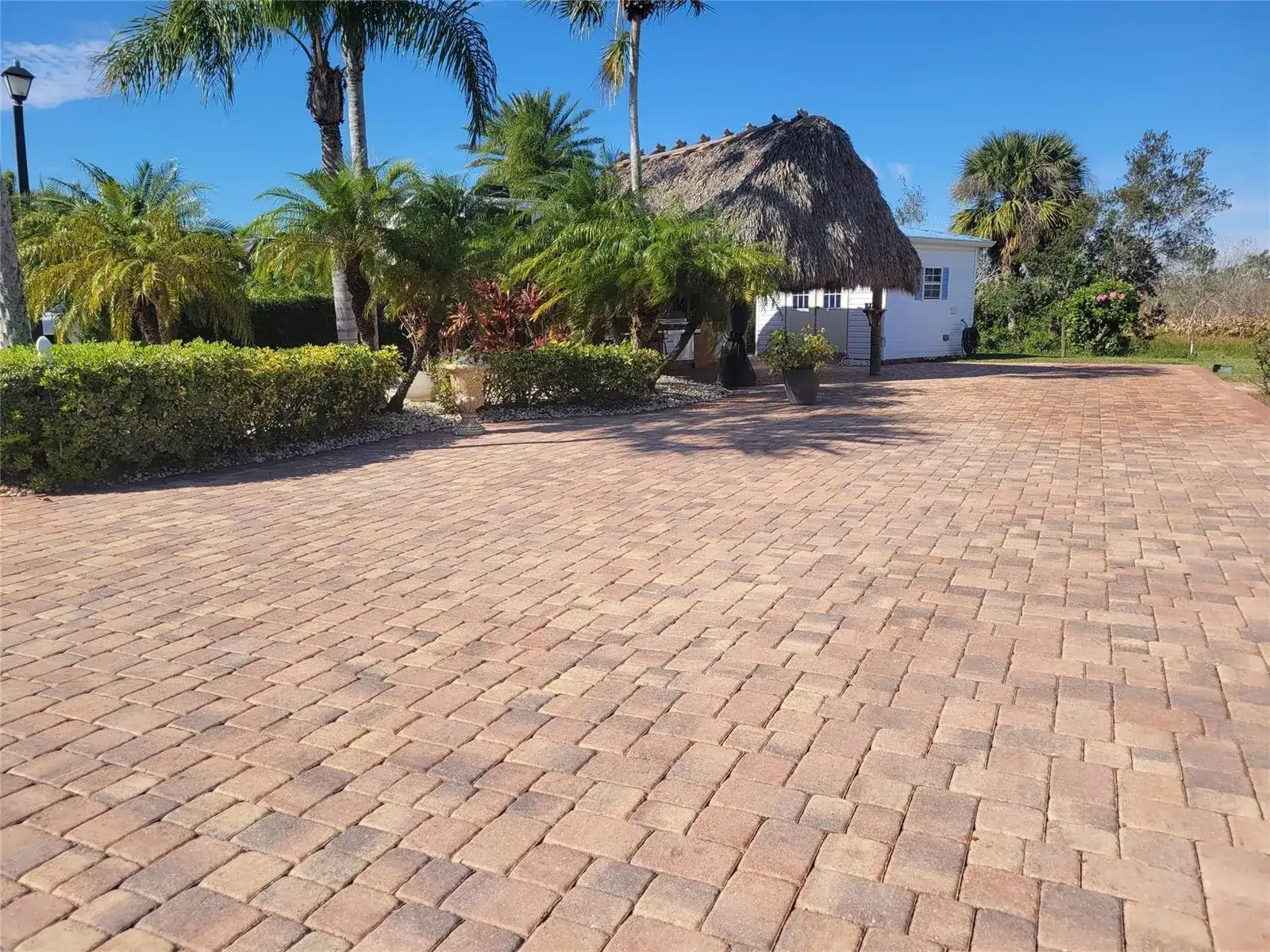 605 SW 40TH Cove, Okeechobee FL 34974 photo 2
