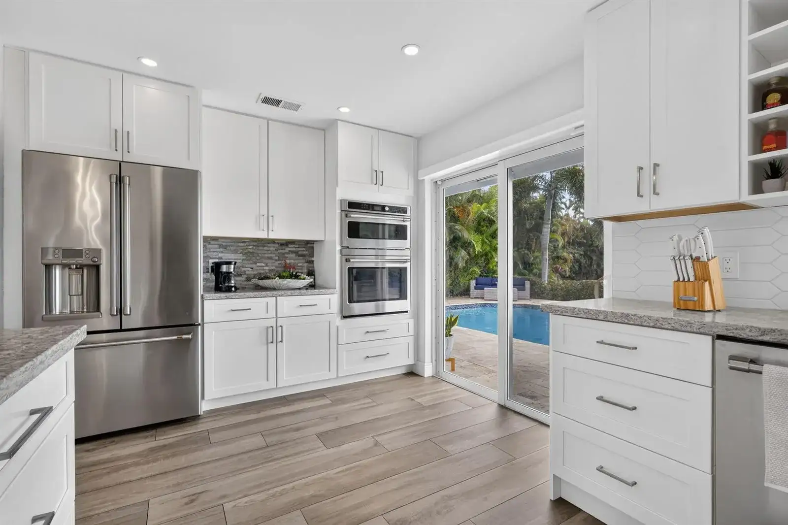 625 LAKEWOODE Circle W, Delray Beach FL 33445 photo 5