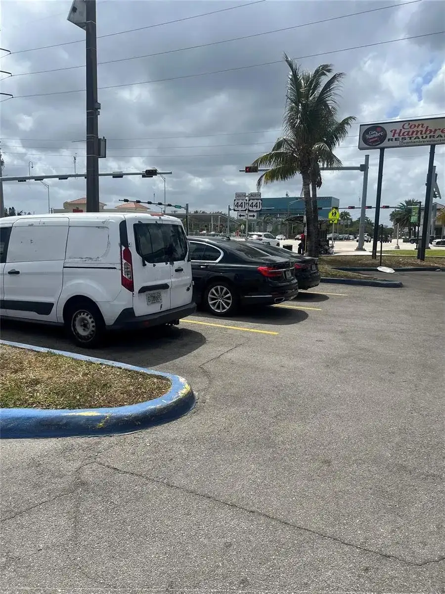 5939 HOLLYWOOD Boulevard, Hollywood FL 33021 photo 3