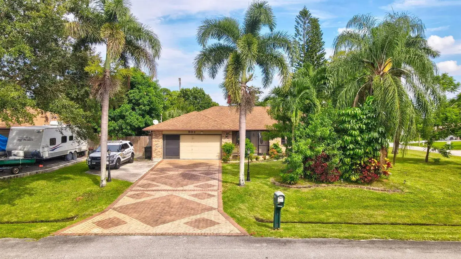 501 NW COLONIAL Street, Port St. Lucie FL 34983