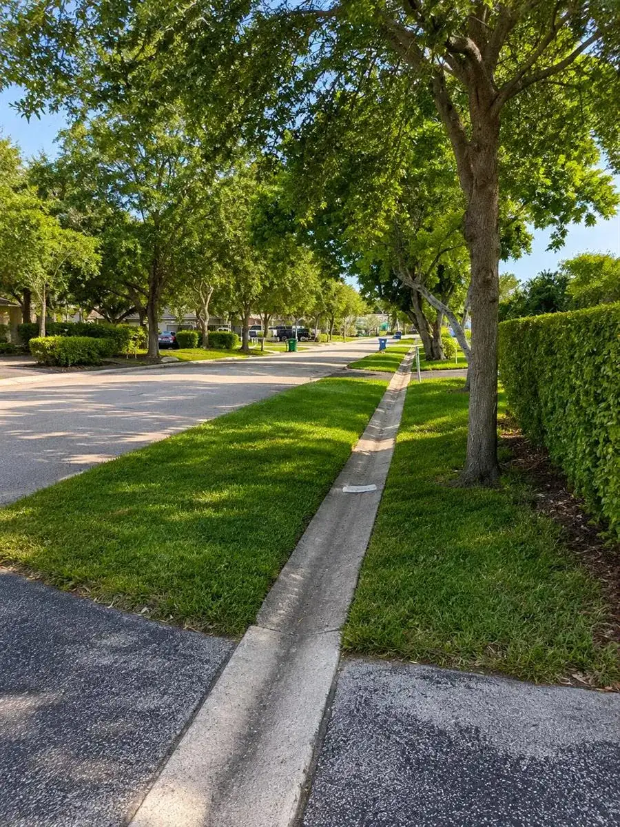 3540 NW 114th Lane, Coral Springs FL 33065 photo 4