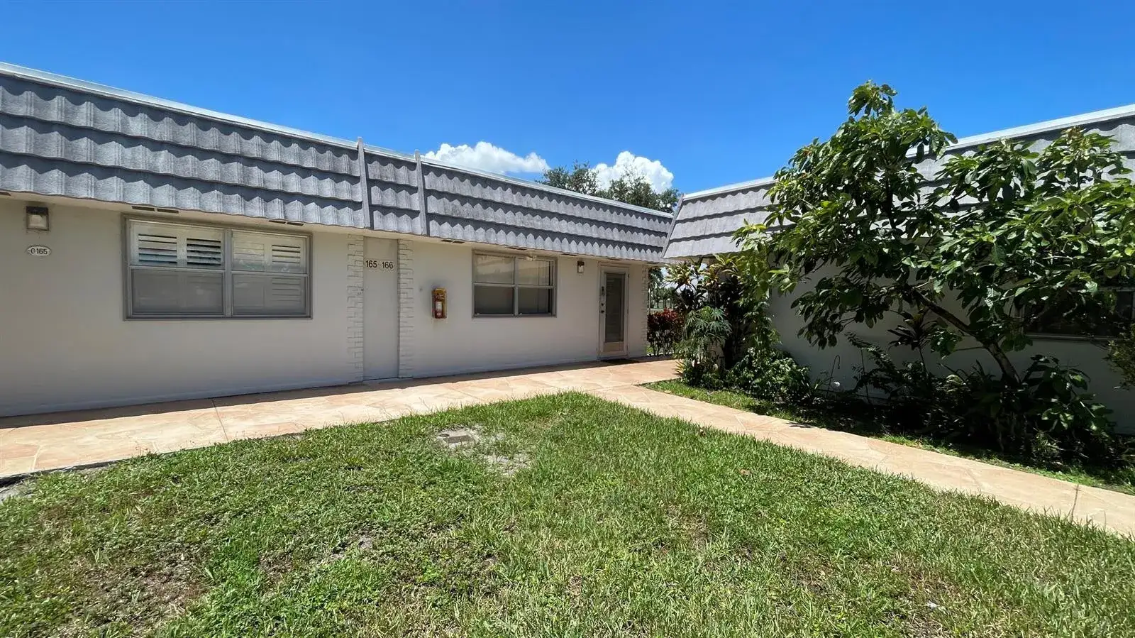 166 VALENCIA G Drive # 166, Delray Beach FL 33446