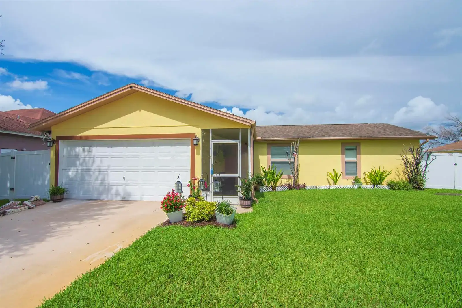 1842 SE CARVALHO Street, Port St. Lucie FL 34983 photo 2
