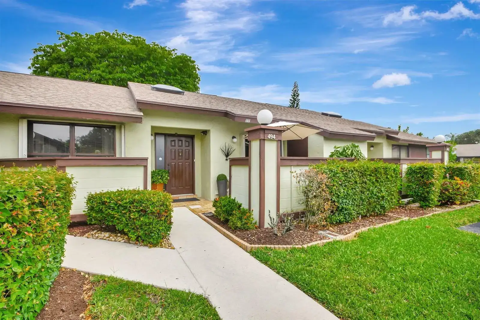 494 Iron Forge Court, Royal Palm Beach FL 33411 photo 2