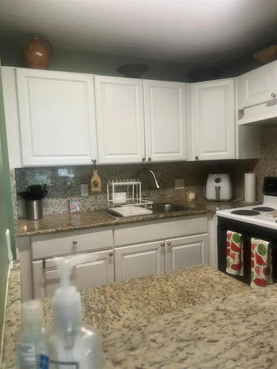 102 SHEFFIELD E # 102, West Palm Beach FL 33417 photo 3