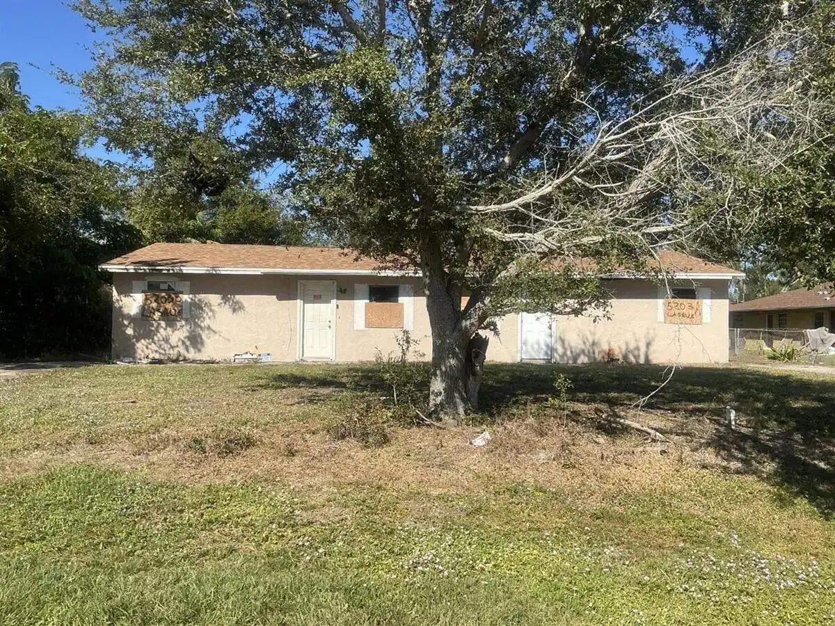 5203 LA SALLE Street, Fort Pierce FL 34951