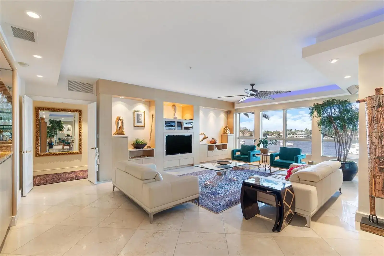 209 N BIRCH Road # 401, Fort Lauderdale FL 33304 photo 2