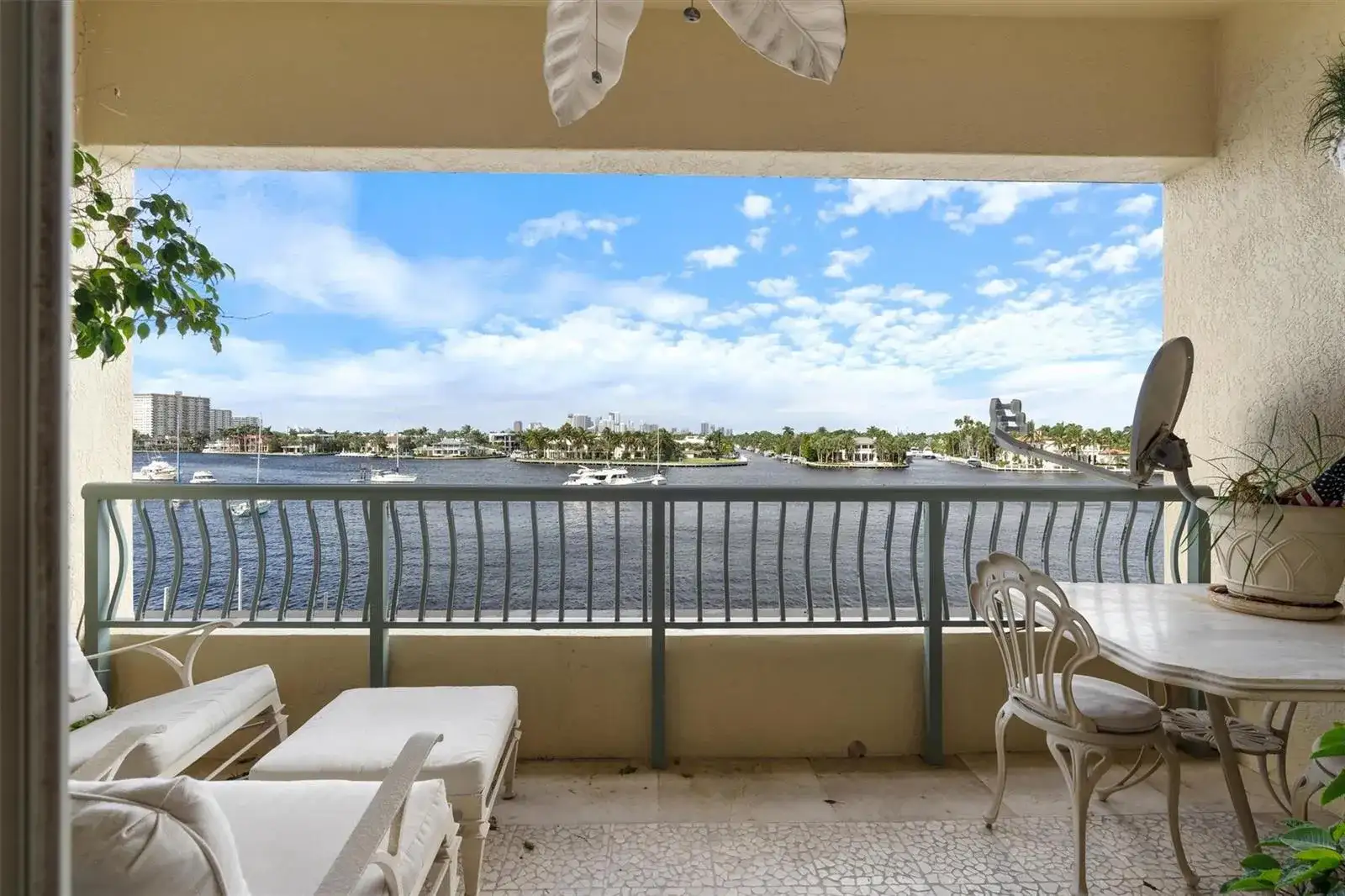 209 N BIRCH Road # 401, Fort Lauderdale FL 33304 photo 5