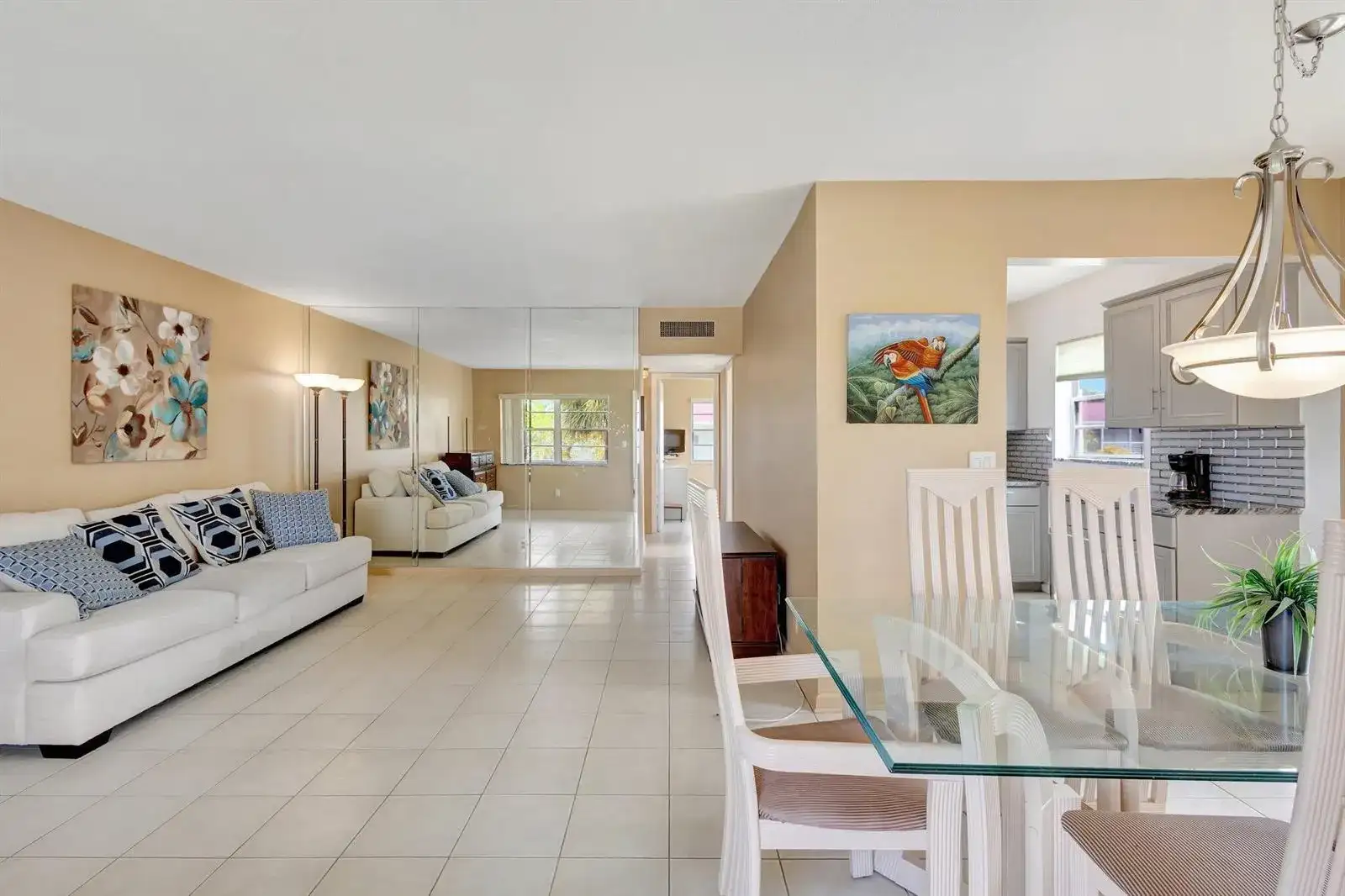 64 COVENTRY C, West Palm Beach FL 33417 photo 4