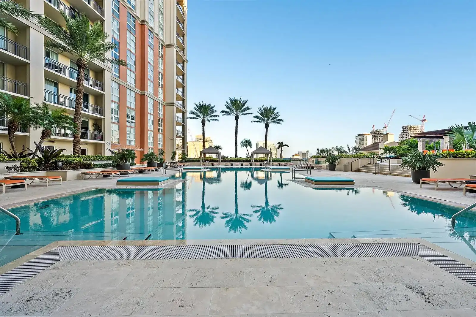 550 OKEECHOBEE Boulevard # 1614, West Palm Beach FL 33401