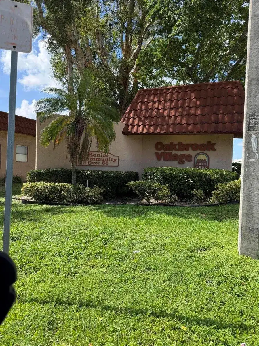 2329 SW 81st Terrace, North Lauderdale FL 33068