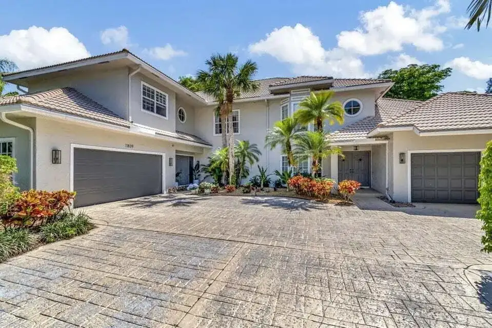 11839 PEBBLEWOOD Drive, Wellington FL 33414 photo 3