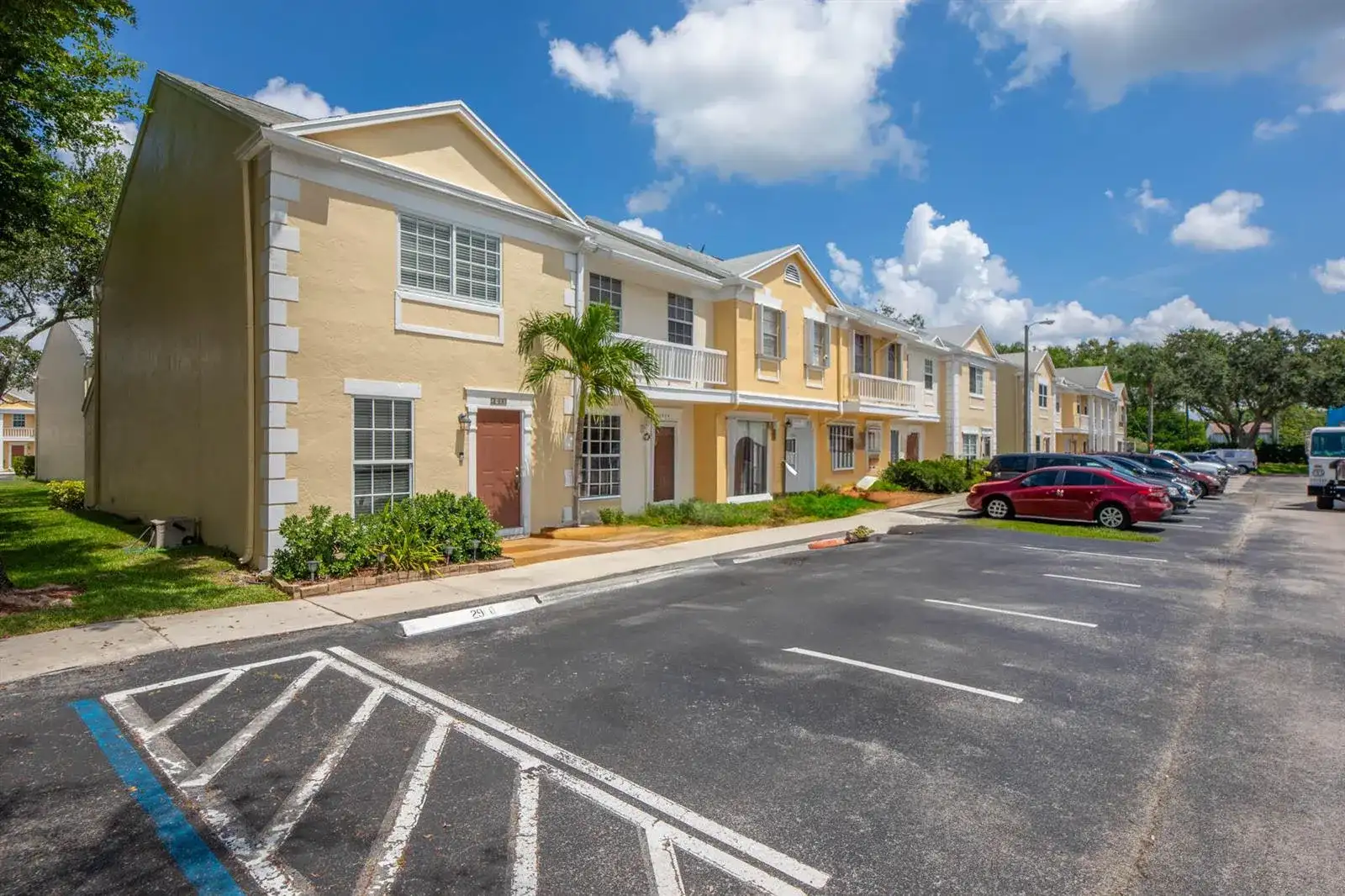 2900 DORCHESTER Lane # 2900, Cooper City FL 33026 photo 2