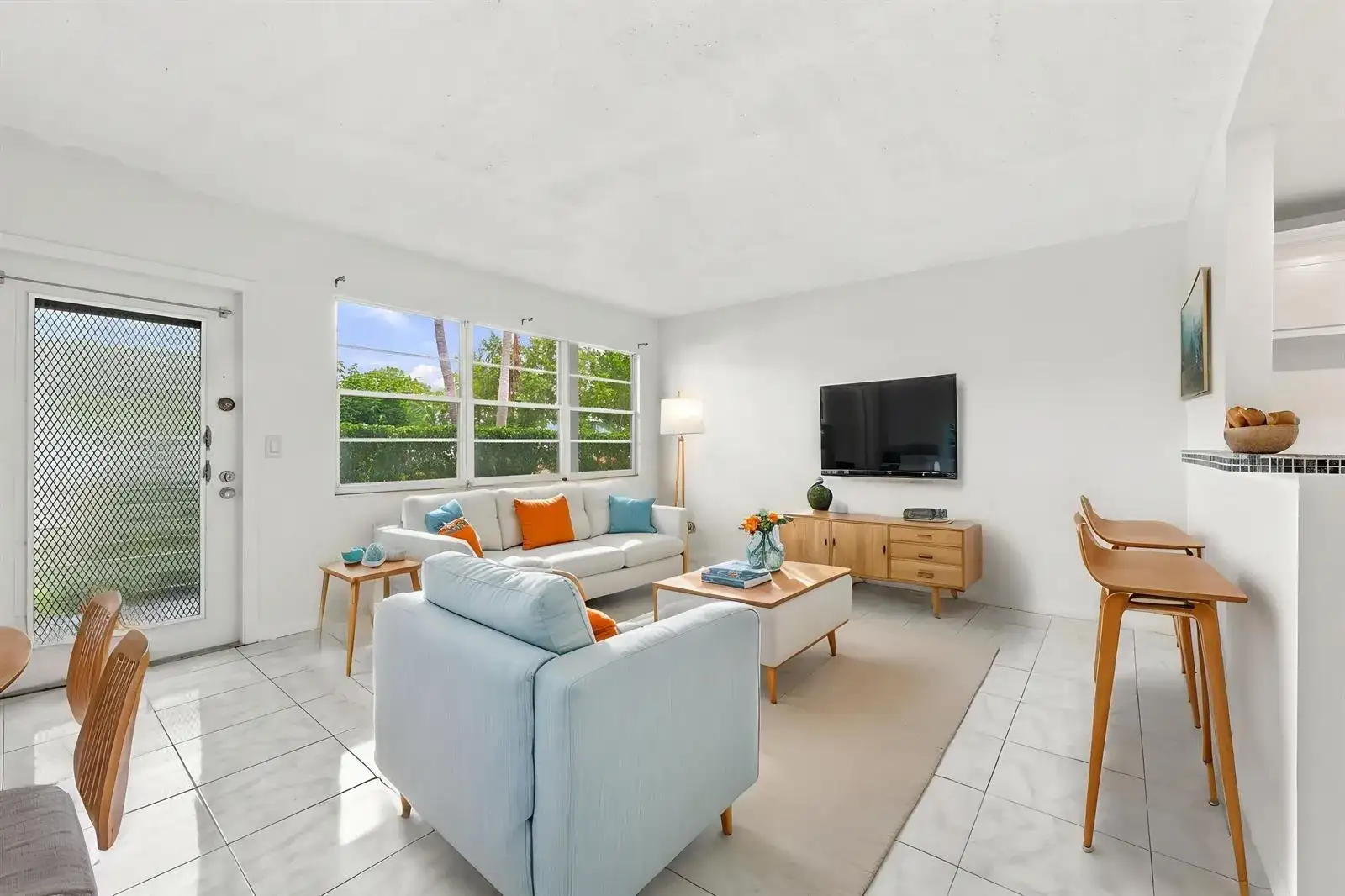 310 OAKRIDGE R Court # 310, Deerfield Beach FL 33442 photo 4