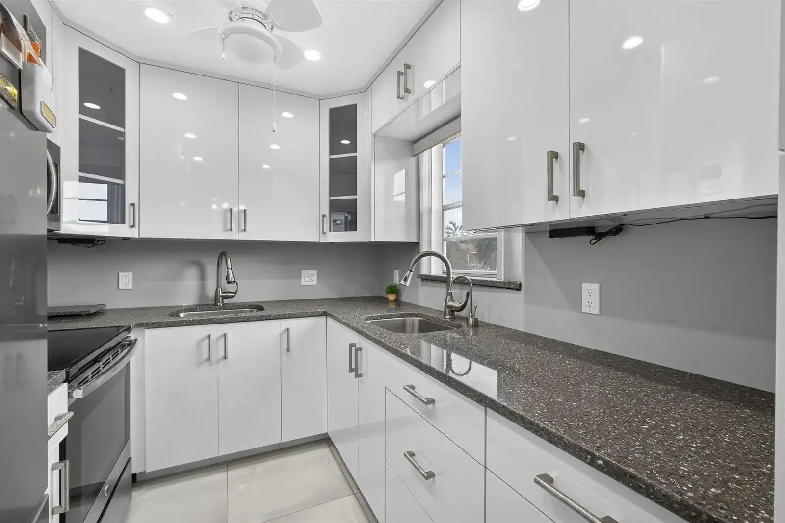 160 EASTHAMPTON G, West Palm Beach FL 33417