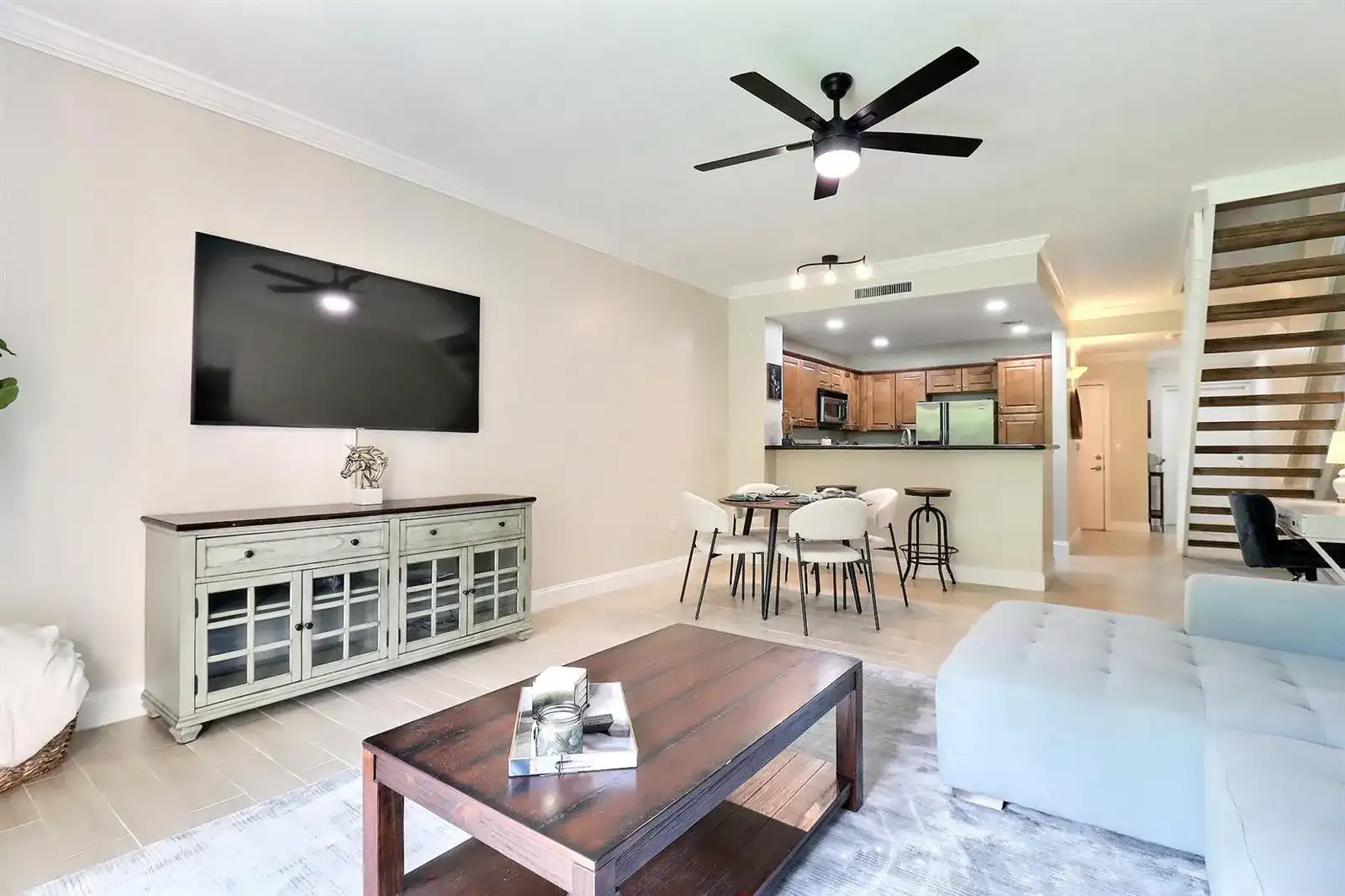 11781 St Andrews Place # 107, Wellington FL 33414