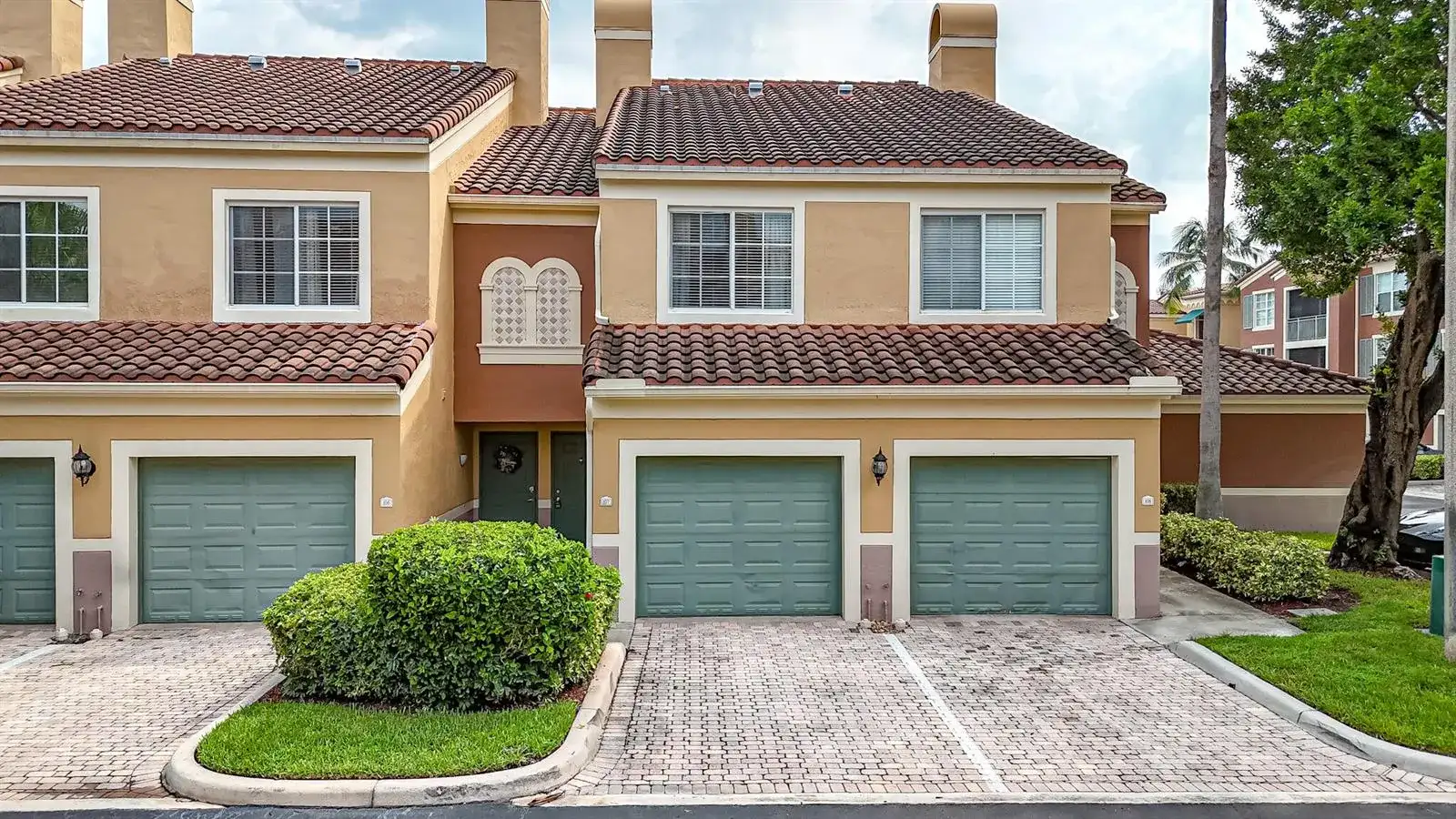 11781 St Andrews Place # 107, Wellington FL 33414 photo 2